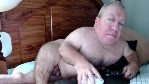 Snapshot of freemysoul4748 chatting on 10, 9, 2025 Cute Lil Man online show from 10, 9, 2025