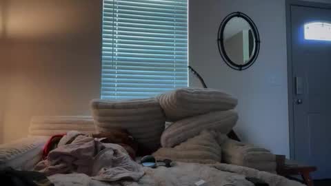 freeyourmind247 online show from 24, 4, 2026