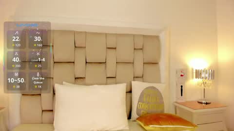 Snapshot of frehia_dimou chatting on 19, 5, 2026 Frehia online show from 19, 5, 2026
