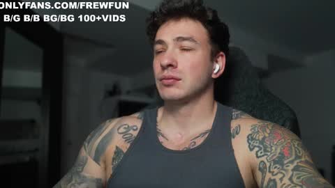 Snapshot of frewfun chatting on 21, 11, 2025 cameron online show from 21, 11, 2025