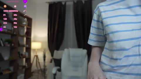 Snapshot of freya_ice_baby chatting on 8, 3, 2026 Freya online show from 8, 3, 2026