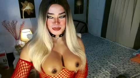 Miss Frea  online show from 29, 6, 2026