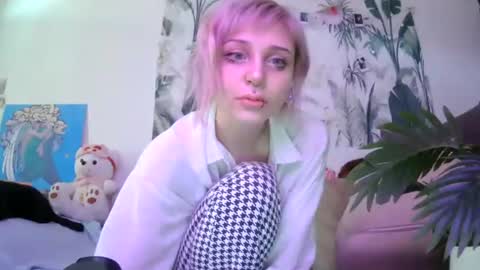 Freyakatty online show from 19, 6, 2026