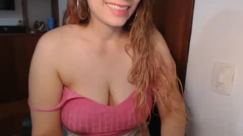 FREYJA LOREN online show from 25, 9, 2025