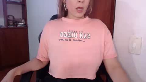 FREYJA LOREN online show from 4, 8, 2026
