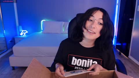 Snapshot of frida_lassi_ chatting on 29, 1, 2025 frida_lassi_ online show from 29, 1, 2025