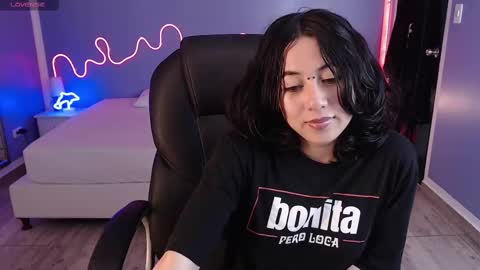 Snapshot of frida_lassi_ chatting on 16, 2, 2025 frida_lassi_ online show from 16, 2, 2025