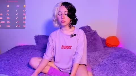 Snapshot of frida_lassi_ chatting on 21, 9, 2025 frida_lassi_ online show from 21, 9, 2025