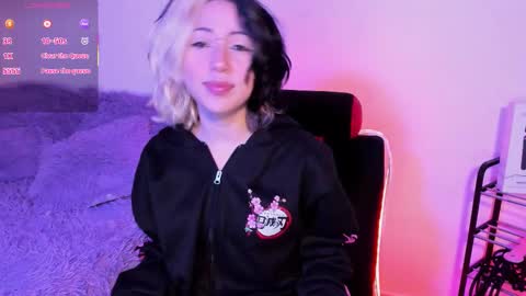 Snapshot of frida_lassi_ chatting on 2, 10, 2025 frida_lassi_ online show from 2, 10, 2025