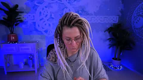 Frida Tander online show from 3, 5, 2026