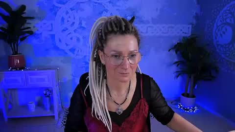 Frida Tander online show from 5, 5, 2026