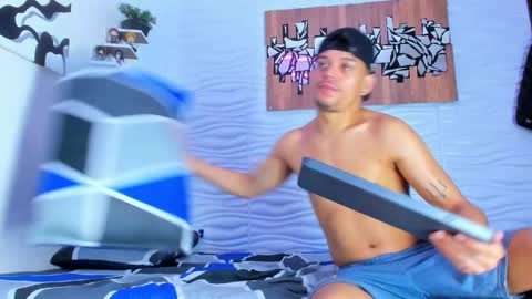 Adam y pitter online show from 18, 9, 2025