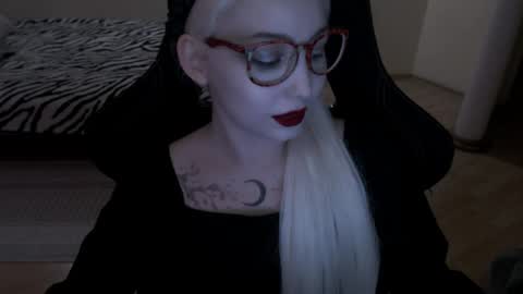 Lilith online show from 30, 4, 2026