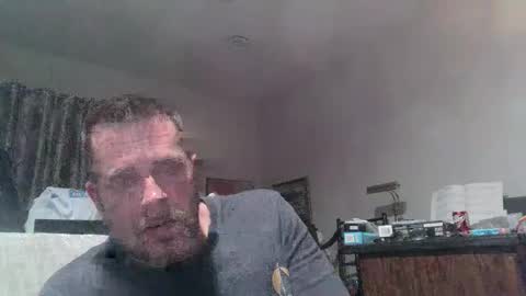 frostydhoman1221 online show from 1, 1, 2025