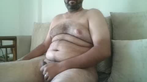 fruti loops  Bull online show from 23, 11, 2025