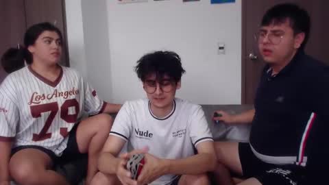 uwu online show from 16, 11, 2025