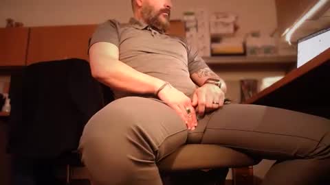 fuckadilf online show from 9, 12, 2024