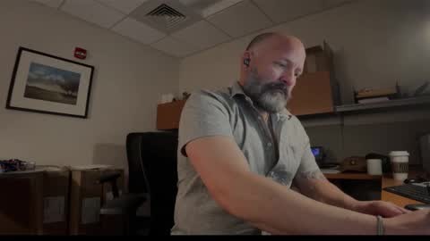 fuckadilf online show from 7, 3, 2025