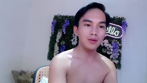 Snapshot of fuckboy_zachxx chatting on 19, 2, 2025 online show from 19, 2, 2025