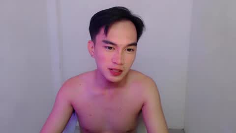 Snapshot of fuckboy_zachxx chatting on 20, 2, 2025 online show from 20, 2, 2025