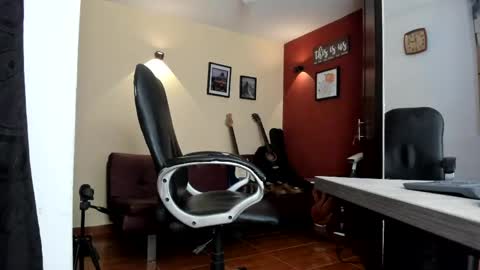 SERGIO THE SEX LAWYER online show from 8, 5, 2026