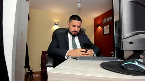 SERGIO THE SEX LAWYER online show from 17, 5, 2026