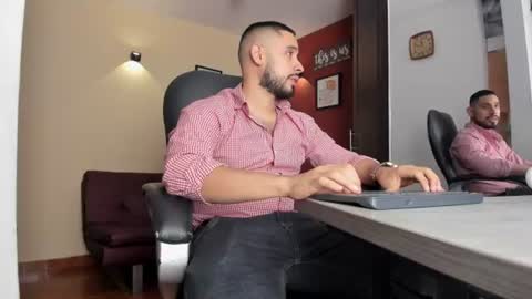 SERGIO THE SEX LAWYER online show from 27, 7, 2026