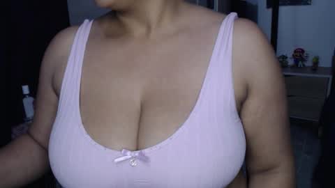 Mia and Gary  online show from 5, 10, 2025