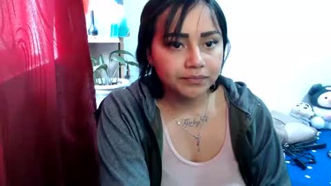 Mia and Gary  online show from 26, 6, 2026