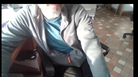 Snapshot of fuckistanbul chatting on 26, 11, 2025 Bruchus online show from 26, 11, 2025