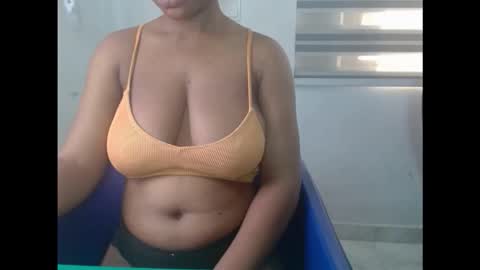 Snapshot of fuckxmypussy chatting on 18, 3, 2026 fuckxmypussy online show from 18, 3, 2026