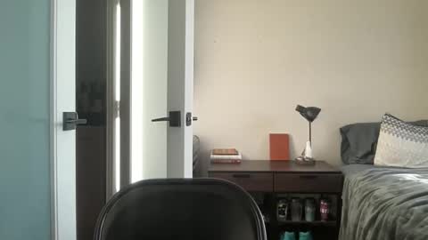 Muscle Bear Jock in Training online show from 1, 1, 2025