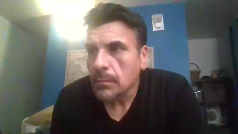 fuego1ento22 online show from 5, 12, 2024