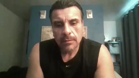 fuego1ento22 online show from 8, 12, 2024