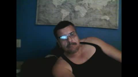 fuego1ento22 online show from 11, 9, 2025