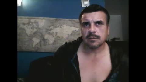 fuego1ento22 online show from 30, 9, 2025