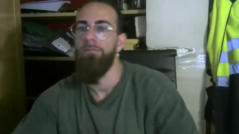 Snapshot of fuerte440 chatting on 17, 10, 2025 fuerte440 online show from 17, 10, 2025