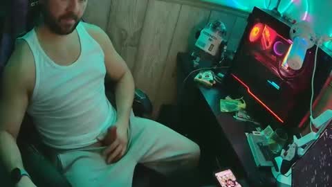 fufupop online show from 4, 12, 2025