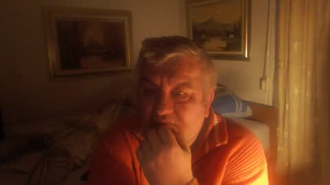 fukingcrazy online show from 4, 5, 2026