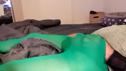 Pizzaz online show from 23, 1, 2025