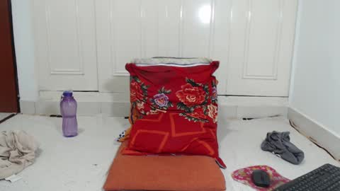 Snapshot of full_milo chatting on 6, 1, 2025 Andres. online show from 6, 1, 2025