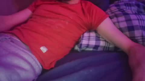 Snapshot of fundude1993 chatting on 4, 1, 2025 fundude1993 online show from 4, 1, 2025