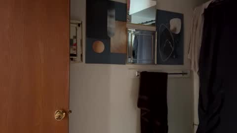 Snapshot of funflirt97 chatting on 4, 11, 2025 Linnys Palace online show from 4, 11, 2025