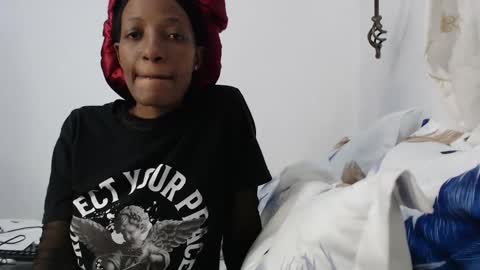 Snapshot of funkypussy8 chatting on 2, 11, 2025 Funkypussy8 online show from 2, 11, 2025