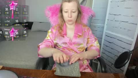 funny_bunny4 online show from 16, 2, 2025