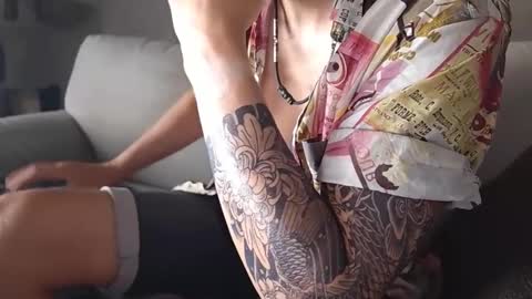 funshockwave online show from 17, 9, 2025