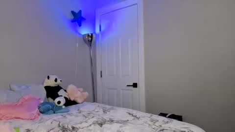 Snapshot of funwithmay chatting on 20, 12, 2025 May online show from 20, 12, 2025