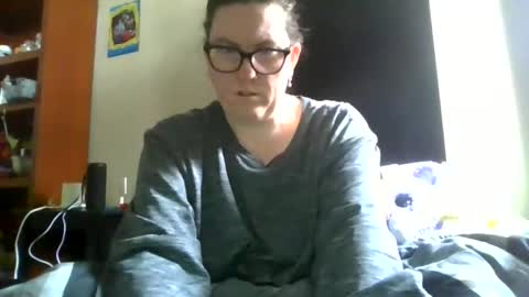 fuzzypeaches87 online show from 6, 4, 2026