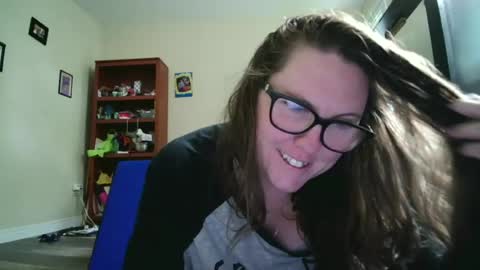 fuzzypeaches87 online show from 25, 6, 2026