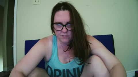 fuzzypeaches87 online show from 4, 7, 2026